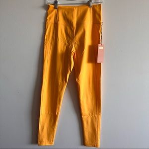 NWT Girlfriend Collective Droplet Tights 28 1/2” inseam